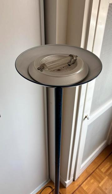 Dimbare vloerlamp, kleur blauw beschikbaar voor biedingen