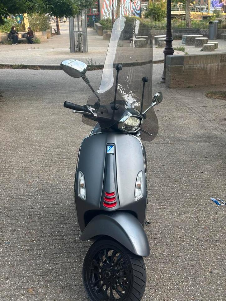 Vespa Sprint 50cc - Topstaat!, Fietsen en Brommers, Scooters | Vespa, Zo goed als nieuw, Overige modellen, Maximaal 25 km/u, Benzine