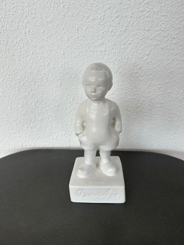 Bartje Bartels, het boegbeeld van Drenthe. 19 cm. hoog beschikbaar voor biedingen