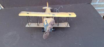 Vintage Blikken Dubbeldekker Vliegtuig beschikbaar voor biedingen