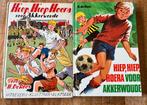 Hiep Hiep Hoera voor Akkerwoude - H. de Roos (2 boeken), Ophalen of Verzenden, Gelezen, Fictie algemeen
