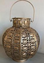 Windlicht, Huis en Inrichting, Woonaccessoires | Kandelaars en Kaarsen, Ophalen of Verzenden, Zo goed als nieuw, Metaal, 25 tot 50 cm