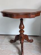 Tafeltje mahonie met ingelegd mooi patroon vintage, Ophalen