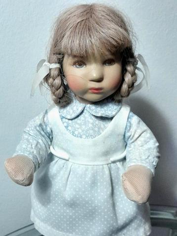 Käthe Kruse pop  Duimelijntje/Daumlinchen 26 cm beschikbaar voor biedingen