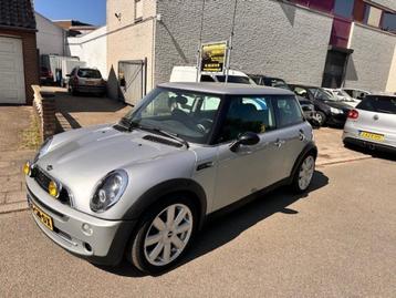 Mini COOPER C  beschikbaar voor biedingen