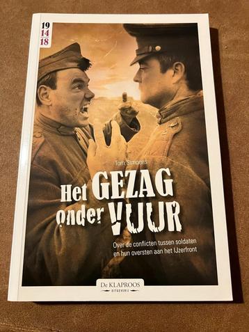 Het gezag onder vuur - Tom Simoens beschikbaar voor biedingen