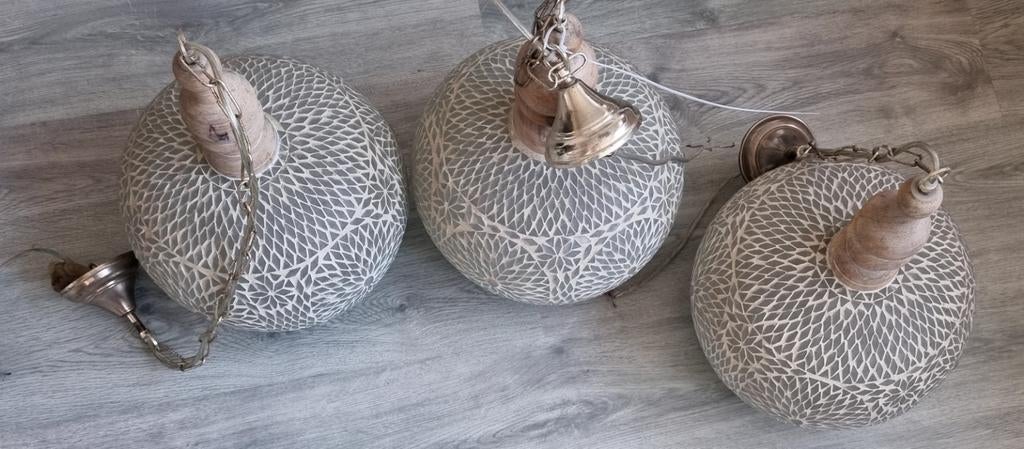 Mozaiek lampen, Ophalen