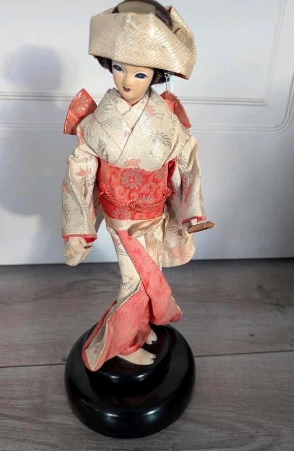 Vintage Japanse Geisha Pop. Speeldoos, Antiek en Kunst, Kunst | Niet-Westerse kunst, Ophalen of Verzenden