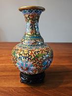 Chinese cloisonné vaas, Antiek en Kunst, Antiek | Vazen, Ophalen of Verzenden