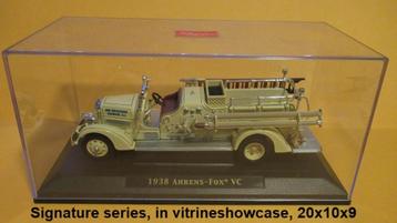 BRANDWEER modelauto, Signature series, Ahrens Fox 1938 beschikbaar voor biedingen