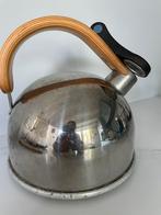 Le Lapin. Prijswinnende fluitketel can de HEMA, Huis en Inrichting, Keuken | Potten en Pannen, Ophalen, Gebruikt