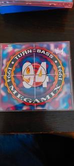 Turn up the bass  megamix 94, Cd's en Dvd's, Cd's | Dance en House, Ophalen of Verzenden, Zo goed als nieuw