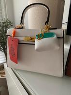 Witte hermes Mini Kelly met Gold hardware nieuw met dustbag, Sieraden, Tassen en Uiterlijk, Tassen | Damestassen, Ophalen of Verzenden