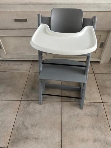 Trip trap stokke kinderstoel incl babyset bovenblad kussen beschikbaar voor biedingen