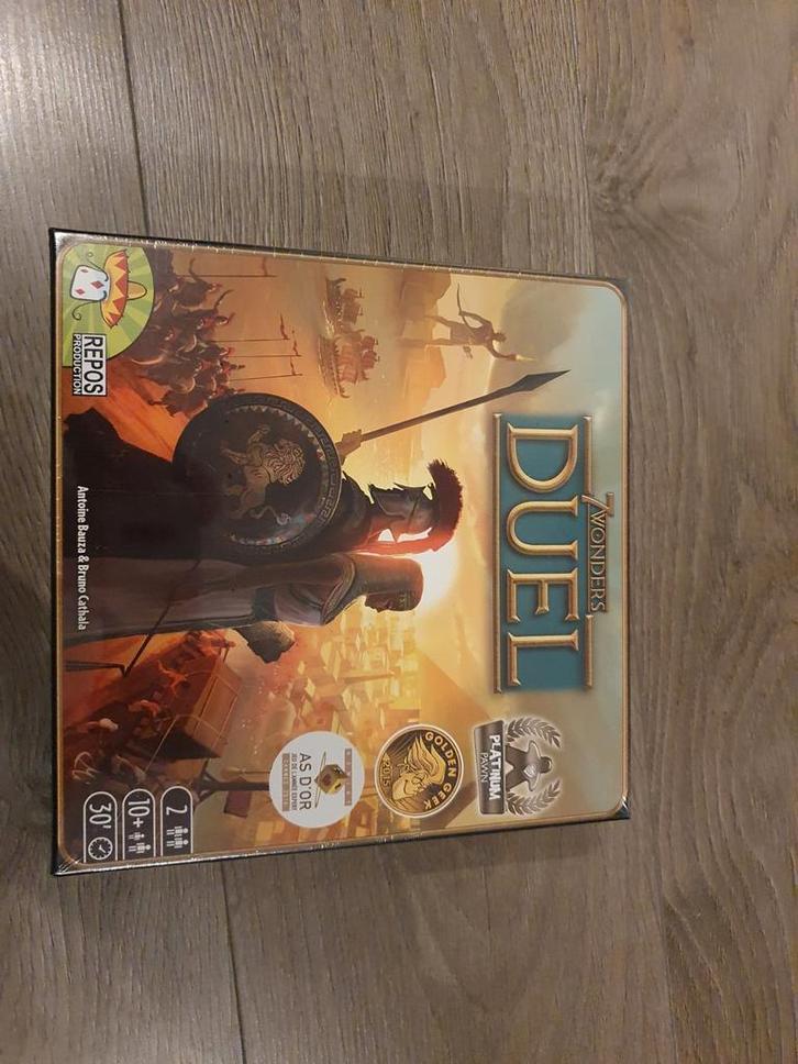 7 Wonders Duel - Nieuw in verpakking!, Hobby en Vrije tijd, Gezelschapsspellen | Bordspellen, Nieuw, Een of twee spelers, Ophalen of Verzenden