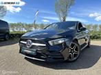 Mercedes A-klasse 200 AMG-LINE 163PK/CARPLAY/APK/NAVI/STOELV, Origineel Nederlands, Te koop, Zilver of Grijs, 5 stoelen