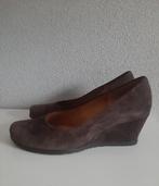 Gabor bruine suède pumps met sleehak maat 5 (38), Pumps, Bruin, Gabor, Ophalen of Verzenden