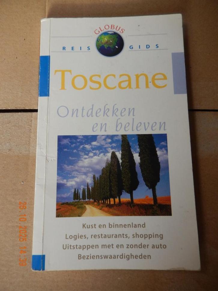 Globus reisgids Toscane - ontdekken en beleven, Boeken, Reisgidsen, Zo goed als nieuw, Reisgids of -boek, Europa, Overige merken