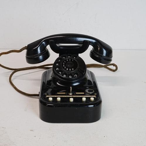 Vintage Siemens Bruxelles draaischijf telefoon., Telecommunicatie, Vaste telefoons | Niet Draadloos, Zo goed als nieuw, Bakeliet