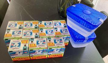 Bison vochtvreters 11x3 (dus 33!) vochtmagneten + 2 bakken beschikbaar voor biedingen