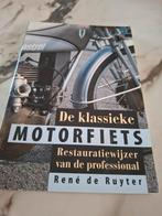 Boek de klassieke motorfiets, Verzamelen, Ophalen of Verzenden, Zo goed als nieuw, Auto's