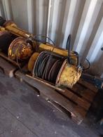 3 hydraulische lieren, Ophalen, Gebruikt