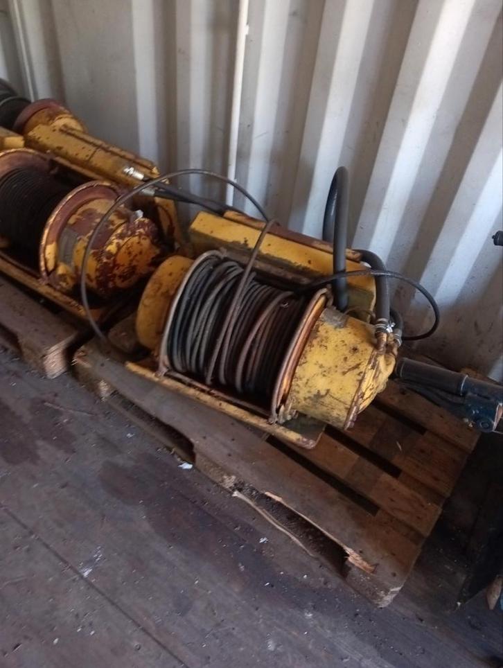3 hydraulische lieren, Doe-het-zelf en Verbouw, Lieren en Takels, Gebruikt, Ophalen