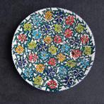 Schaal Tunesie, hand beschilderd, doorsnee 29 cm, Ophalen, Porselein of Keramiek, Schaal, Rond
