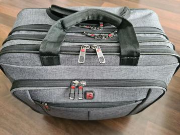 Handbaggage Enrico Benetti beschikbaar voor biedingen