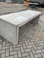 Beton B-keus tuintafel modern strak betondingen, Tuin en Terras, Tuintafels, Ophalen, Zo goed als nieuw, Rechthoekig, Overige materialen