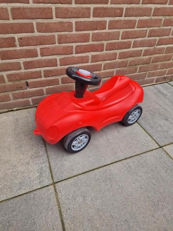 Rode loopauto  beschikbaar voor biedingen