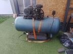 compressor 250L, Doe-het-zelf en Verbouw, Compressors, Ophalen, Gebruikt, 200 tot 400 liter/min, 6 tot 10 bar