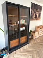 Biffetkasten, 2 stuks, Huis en Inrichting, Ophalen, Zo goed als nieuw, 25 tot 50 cm