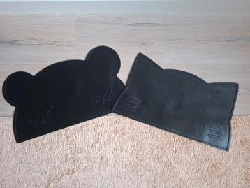 We might be tiny placemat, 2 stuks beschikbaar voor biedingen