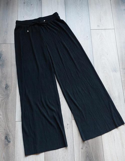 BROEK zwart +bewerking M38 L30🙂, Kleding | Dames, Broeken en Pantalons, Nieuw, Maat 38/40 (M), Zwart, Lang, Ophalen of Verzenden
