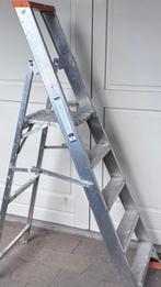 Trap aluminium 5 treeds incl. plateau, Doe-het-zelf en Verbouw, Ladders en Trappen, Ophalen, Gebruikt, Trap, Minder dan 2 meter