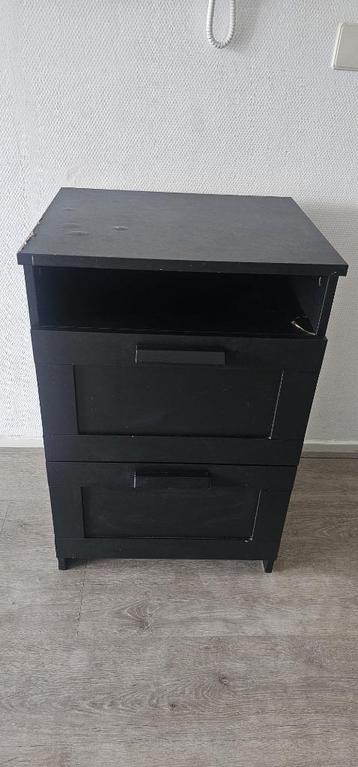 Twee stuks Ikea Brimnes 2 lade nachtkastjes