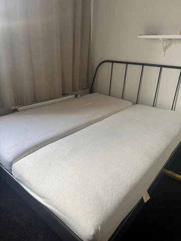 Ikea spijlen bed 160 bij 200 cm - afbeelding 1