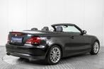 BMW 1 Serie Cabrio 125i AUT (bj 2009, automaat), Auto's, BMW, Achterwielaandrijving, Gebruikt, 4 stoelen, 218 pk
