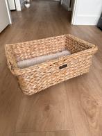 Radiator kattenmand van Designed by Lotte, Dieren en Toebehoren, Kattenmanden, Ophalen of Verzenden, Gebruikt, Riet