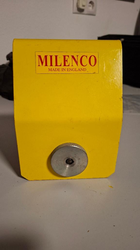 Milenco SCM goedgekeurd disselslot, Caravans en Kamperen, Ophalen, Gebruikt