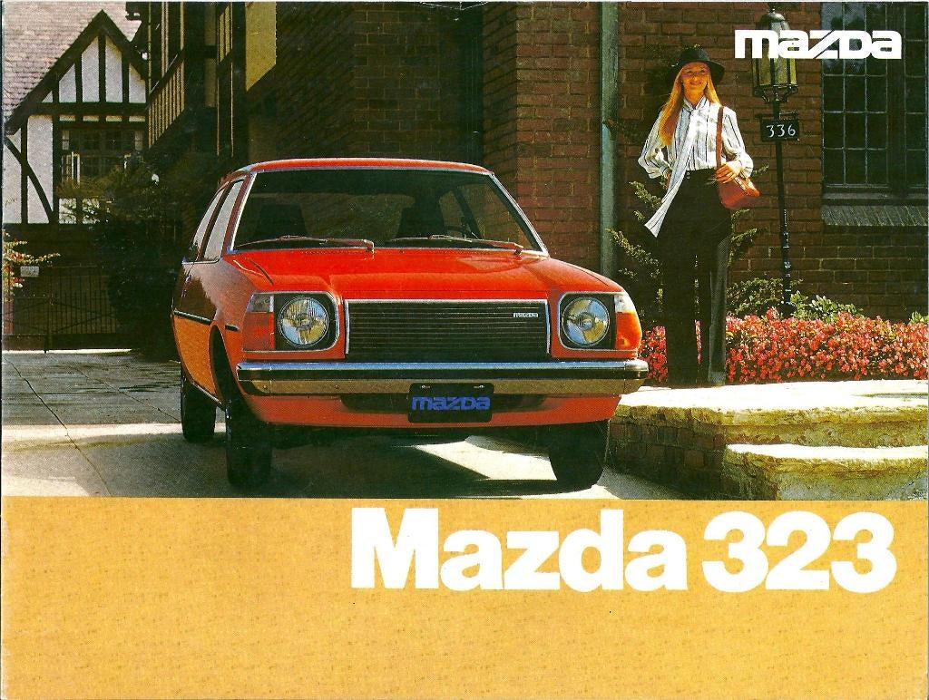 Folder Mazda 323 1977, Ophalen of Verzenden, Gelezen, Mazda
