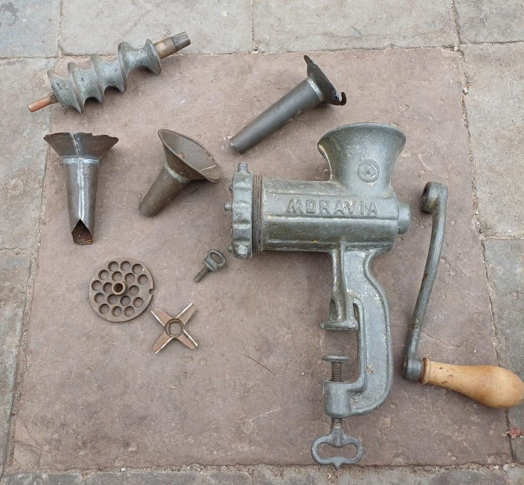 Antieke Moravia vleesmolen, Ophalen of Verzenden