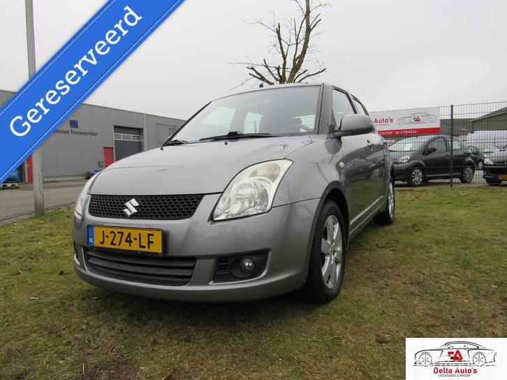 Zeer Nette Suzuki Swift 1.3 Comfort Airco,Stoelverwarming !, Auto's, Suzuki, Bedrijf, Swift, ABS, Airbags, Alarm, Centrale vergrendeling