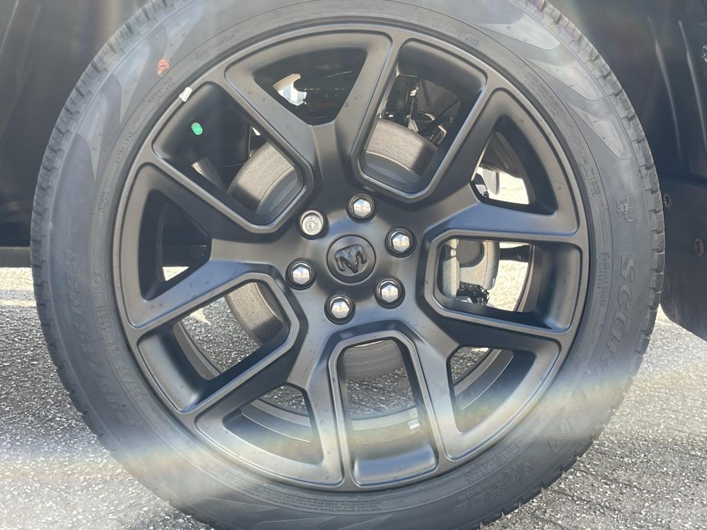 Dodge Ram 1500 pick up 4x4 Crew Sport etorque Rijklaar, Automaat, Gebruikt, Bedrijf, Metallic lak