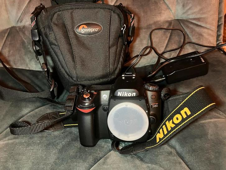 Nikon D80 Spiegelreflexcamera met Lowepro tas, Audio, Tv en Foto, Fotocamera's Digitaal, Gebruikt, Spiegelreflex, Nikon, Minder dan 4 keer