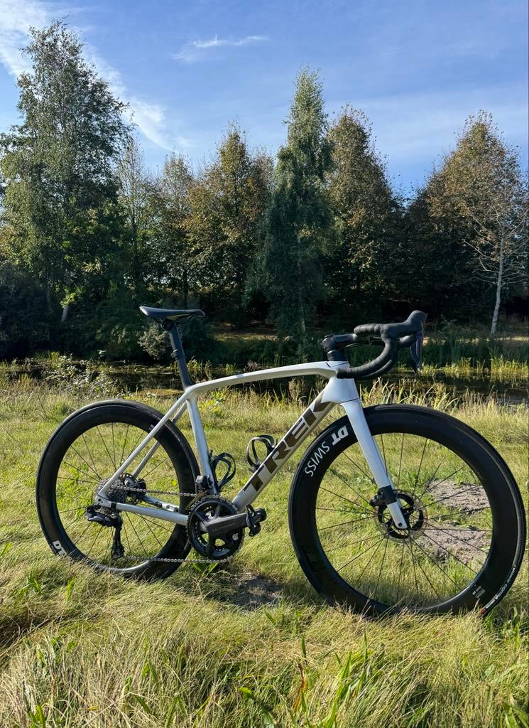 Trek Emonda, 28 inch, Carbon, Heren, Zo goed als nieuw