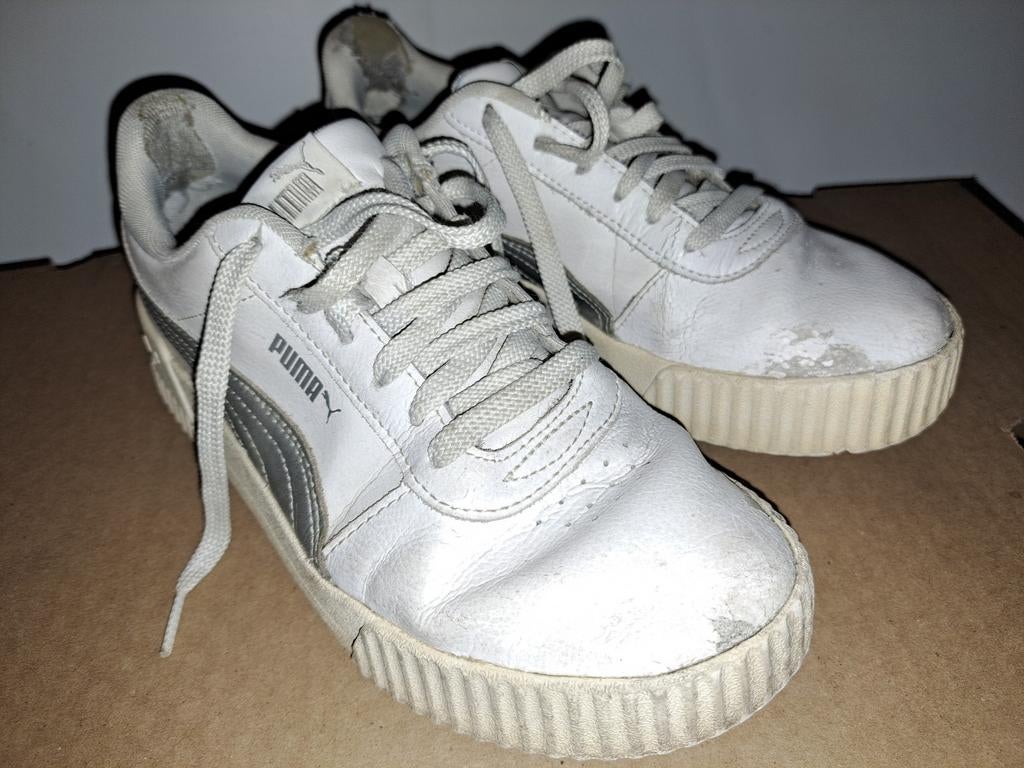 Witte Puma sneakers maat 39 gehavend, Ophalen, Puma, Wit, Sneakers of Gympen