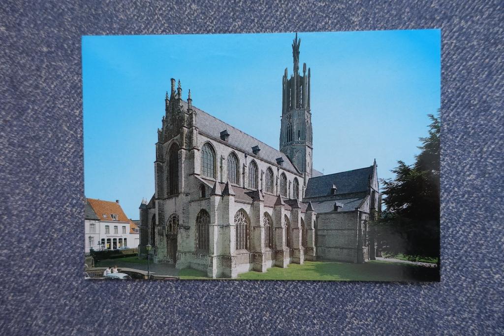 Hulst. St.-Willibrordusbasiliek, Ophalen of Verzenden, 1980 tot heden, Ongelopen, Zeeland