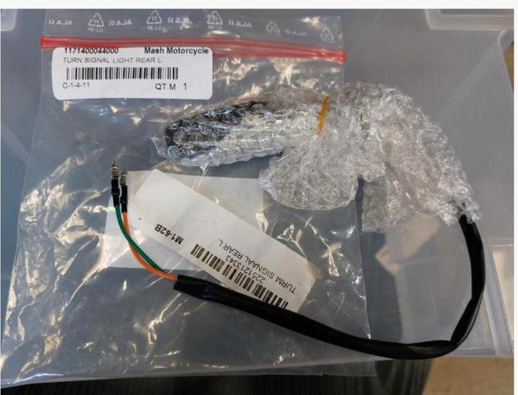 Mash Motorcycle knipperlicht achter links, Fietsen en Brommers, Brommeronderdelen | Algemeen, Nieuw, Overige typen, Ophalen of Verzenden